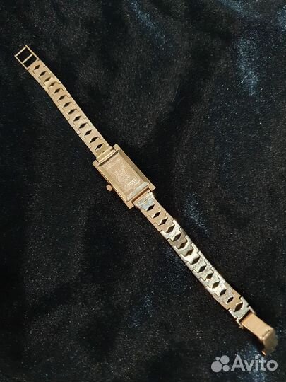 Золотые часы женские 585 ника