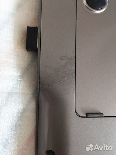 Кусок ноутбука Samsung np530u3b-A02RU