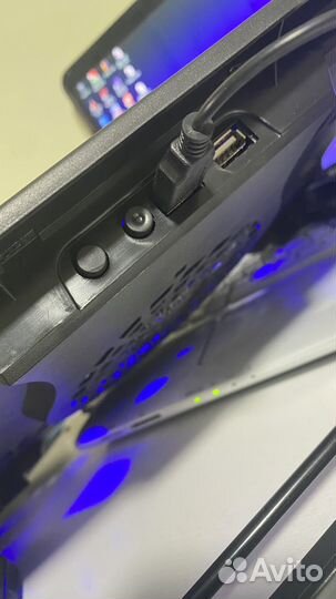 Охлаждающая подставка вентилятор для ноутбука