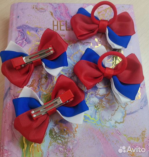 Бантики триколор ручной работы