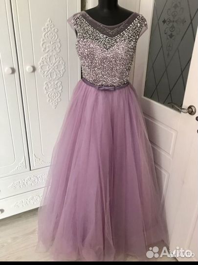Платье на выпускной прокат аренда