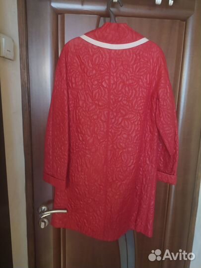 Плащ женский