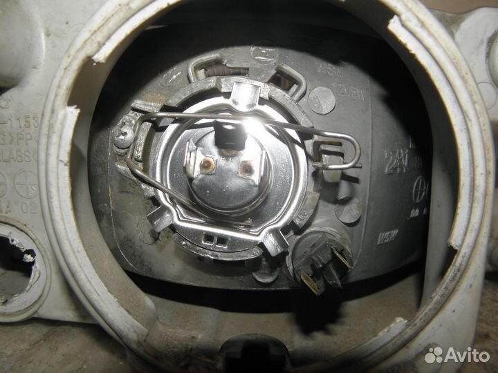 Фара левая Mitsubishi Carisma I (1995–2005) 082141