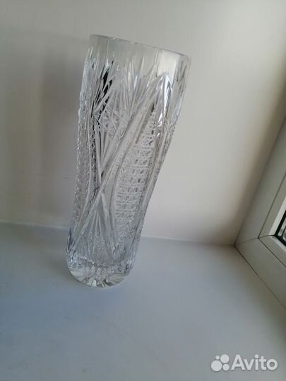 Хрустальная ваза
