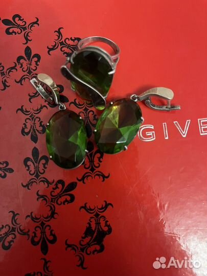 Набор из серебра