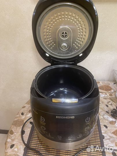 Мультиварка redmond rmc m90