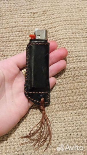 Чехол из нат. кожи на зажигалку, ручная работа)