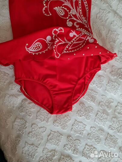 Купальник для выступлений художественной гимнастик