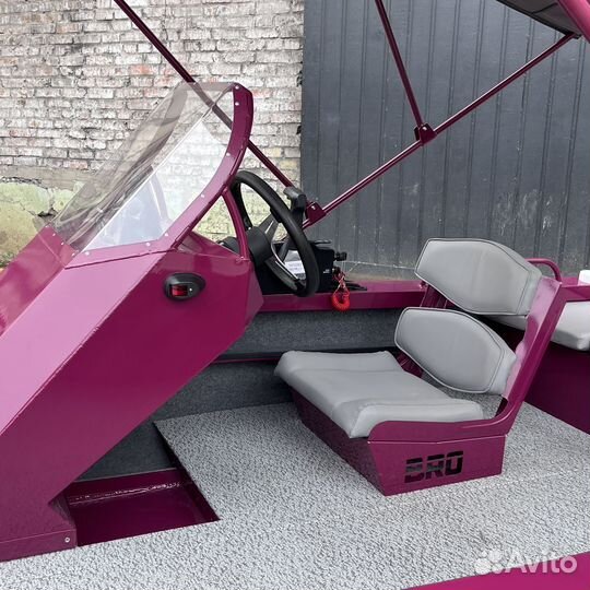 Консольная алюминиевая лодка BRO 4.2 полный фарш