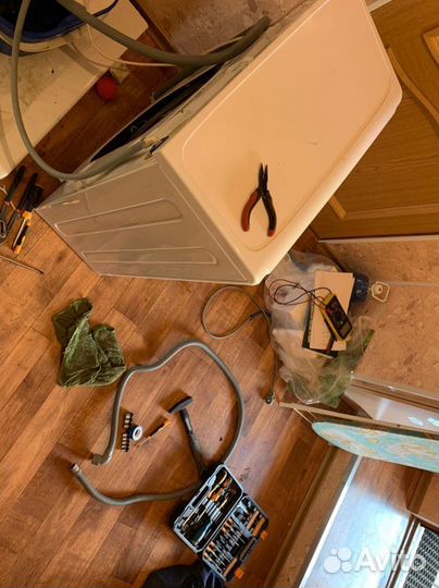 Ремонт стиральных машин/Ремонт холодильников