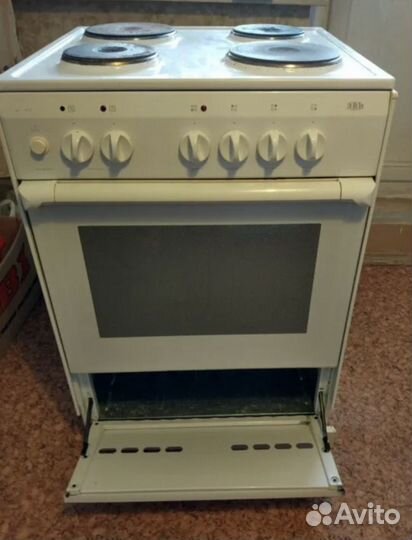 Плита электрическая с духовкой зви-402