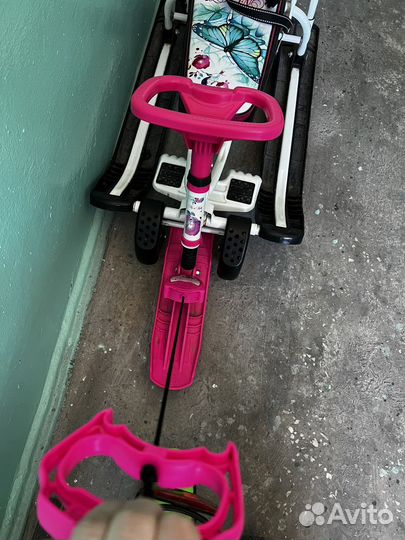 Снегокат с колесами,ручкой