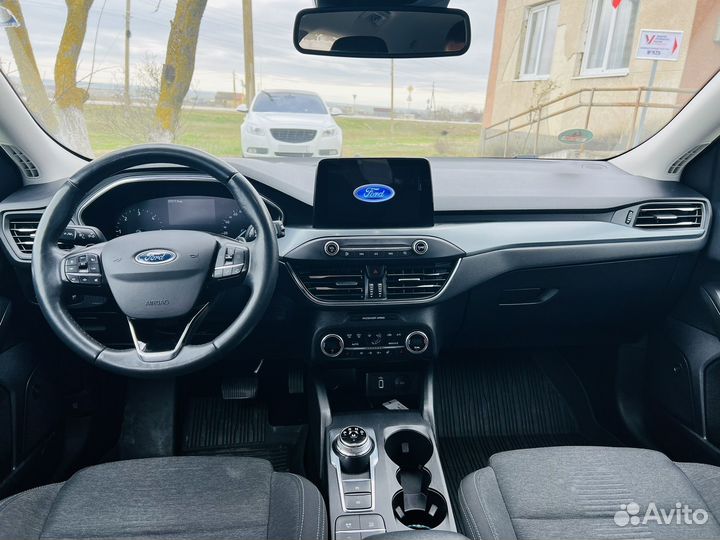 Ford Focus 2.0 AT, 2020, 97 517 км