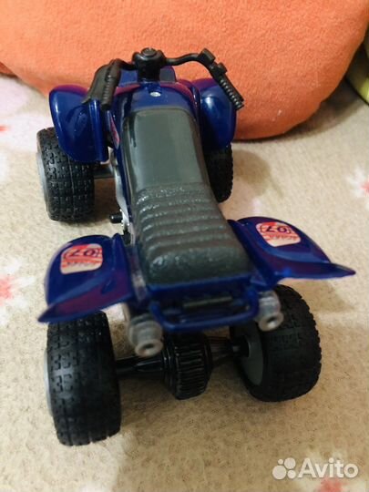 Игрушка квадроцикл