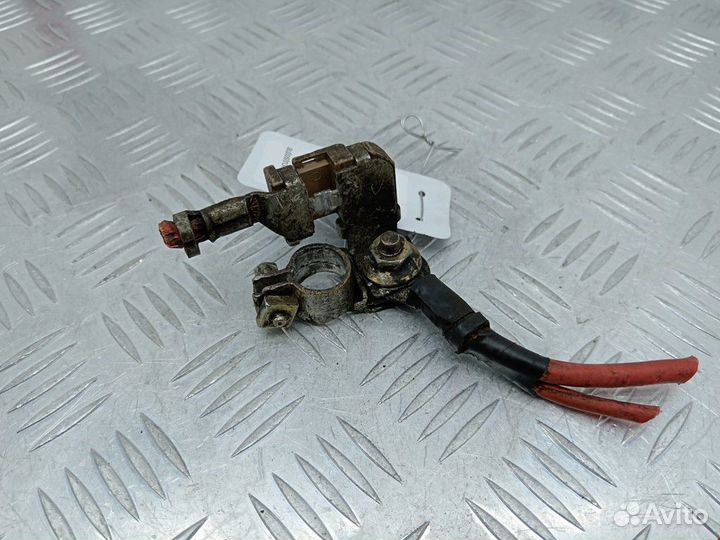 Клемма аккумулятора плюс Renault Clio 2 2001