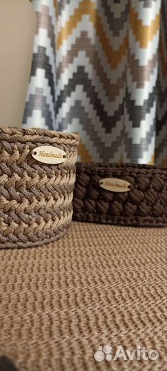 Вязаные корзинки