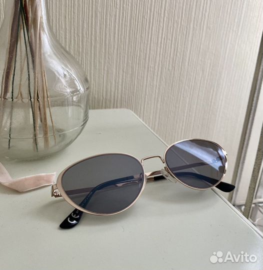 Солнцезащитные очки