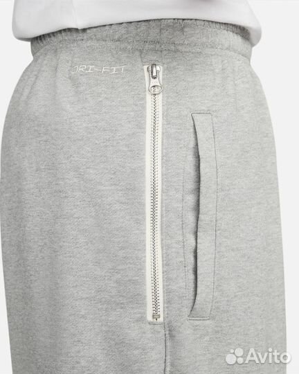 Шорты Nike Standard Issue