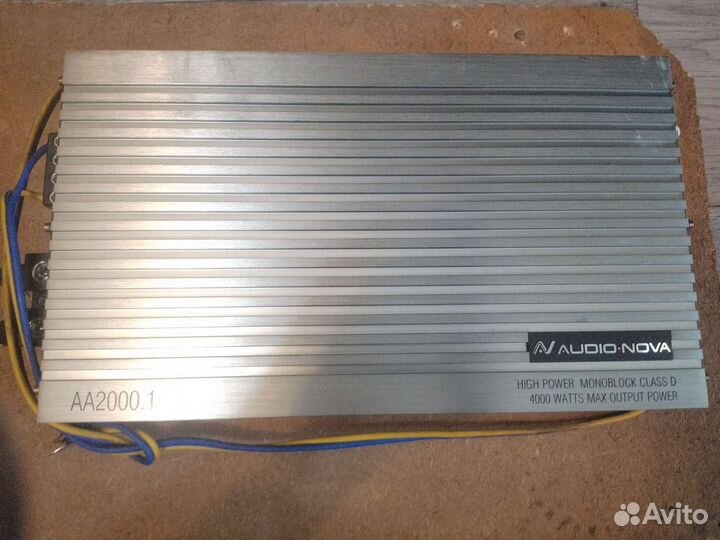 Комплект музыки в авто