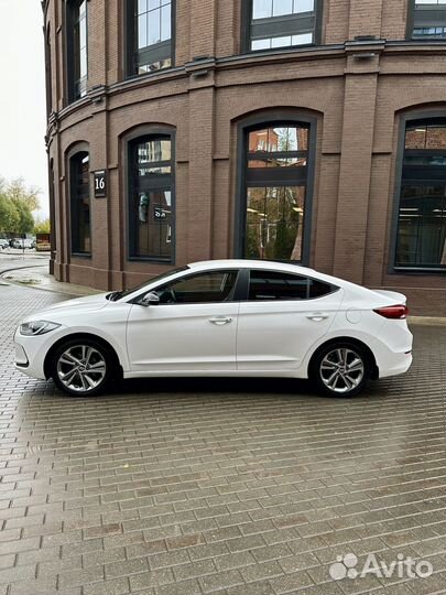 Hyundai Elantra 2.0 AT, 2016, 69 435 км