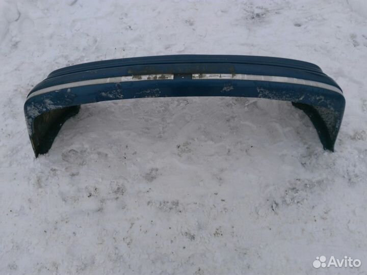 Бампер передний Dodge Caravan 1993