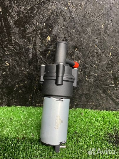 Дополнительная помпа Mercedes-Benz E-Class W210