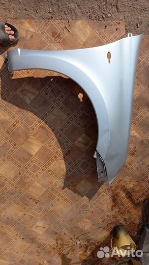 Переднее правое крыло лада гранта
