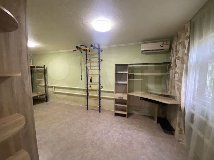 Дом 48 м² на участке 1 сот.