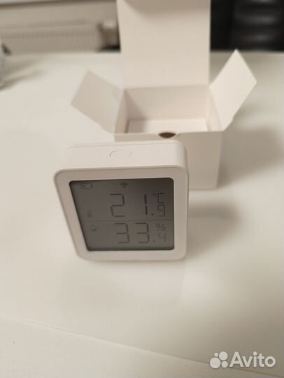 Датчик температуры и влажности Tuya wi-fi