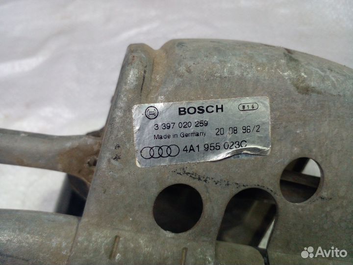 Мотор дворников с трапецией Audi A6 C45