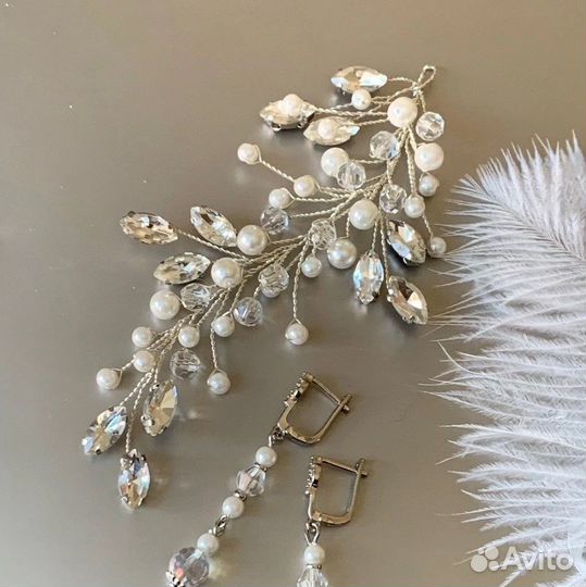 Веточка в прическу свадебная