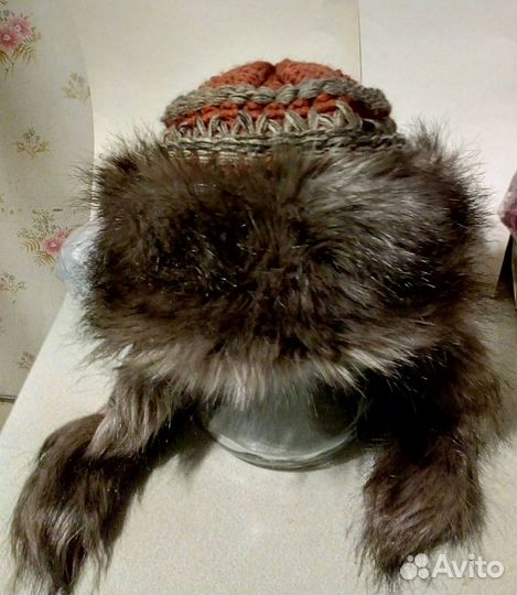 Шапка вязаная с мехом