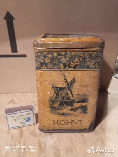 Банка из под кофе