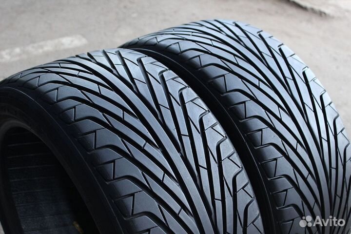 Triangle TR968 245/35 R20 95V