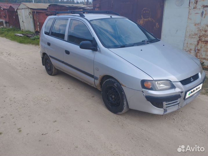 Mitsubishi Space Star 1.6 МТ, 2003, 283 000 км