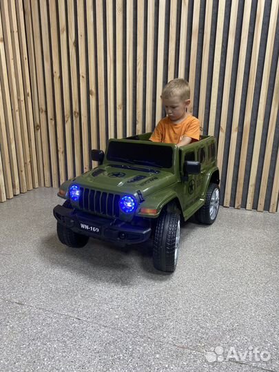 Детский электромобиль Jeep Wrangler Новый
