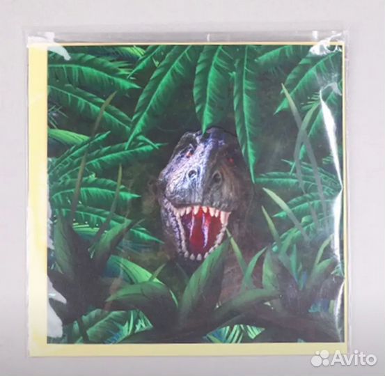 Открытка с 3D тиранозавром динозавром внутри
