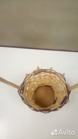Корзинка декоративная плетенная