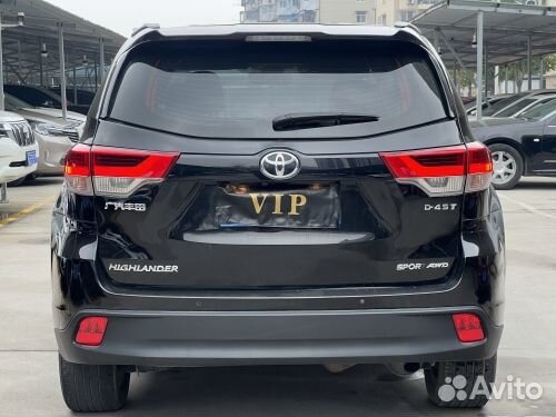 Toyota Highlander 2.0 AT, 2022, 48 000 км