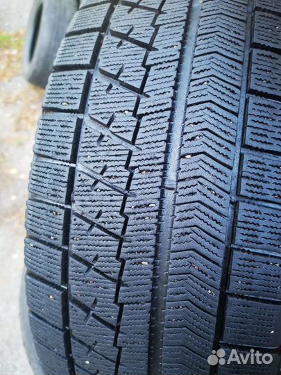 Bridgestone Blizzak DM-V2 205/55 R16