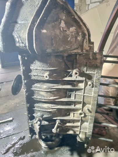 Продам блок 402 двигатель