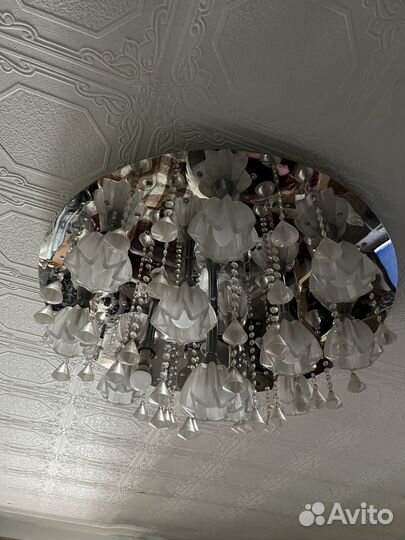 Люстра в гостиную