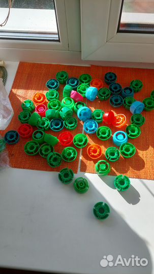 Отдам крышки от пюрешек за сладость ребенку