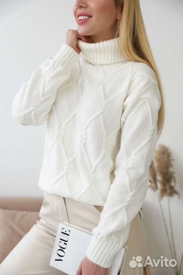 Удлинённый свитер новый, универсальный размер