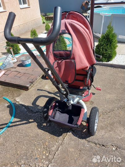 Трехколесный велосипед с родительской ручкой