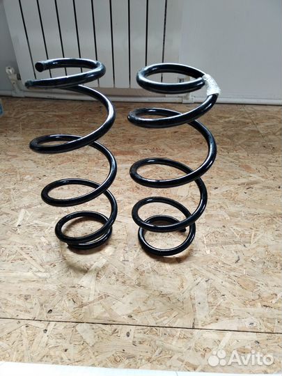 Продаются пружины на киа соренто