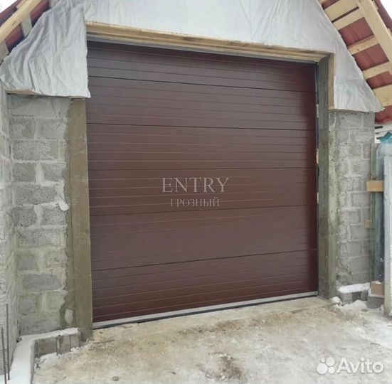 Ворота гаражные секционные