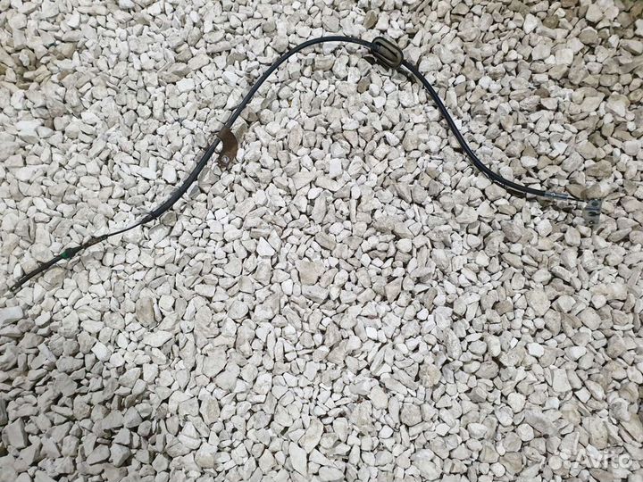 Трос ручника Шевроле Авео Т300