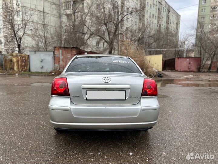 Toyota Avensis 2.4 AT, 2006, 200 000 км