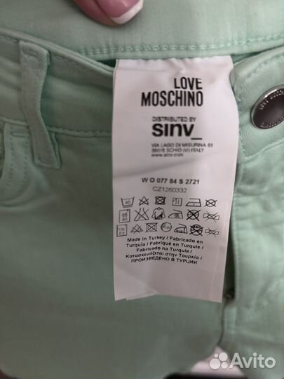 Love moschino шорты оригинал